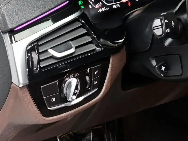 2022 BMW 5 серии с пробегом 60 728 км