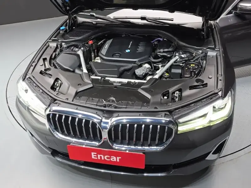2022 BMW 5 серии с пробегом 84 578 км