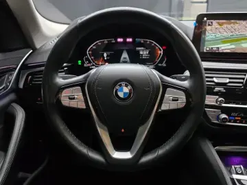2022 BMW 5 серии с пробегом 84 578 км