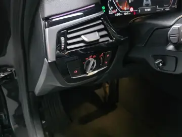 2022 BMW 5 серии с пробегом 84 578 км