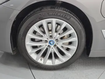 2022 BMW 5 серии с пробегом 50 019 км