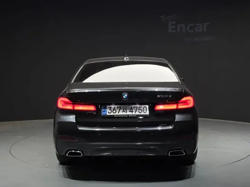 2022 BMW 5 серии с пробегом 41 379 км