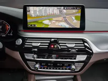 2022 BMW 5 серии с пробегом 41 379 км