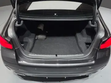 2022 BMW 5 серии с пробегом 41 379 км