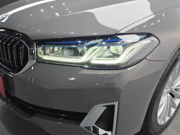 2022 BMW 5 серии с пробегом 50 019 км