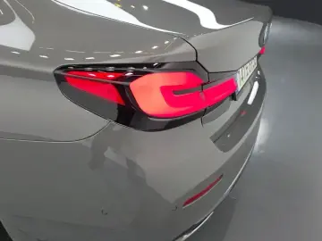 2022 BMW 5 серии с пробегом 50 019 км