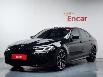 2022 BMW 5 серии с пробегом 46 323 км