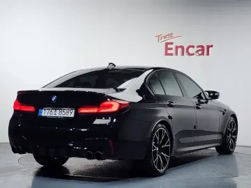 2022 BMW 5 серии с пробегом 46 323 км