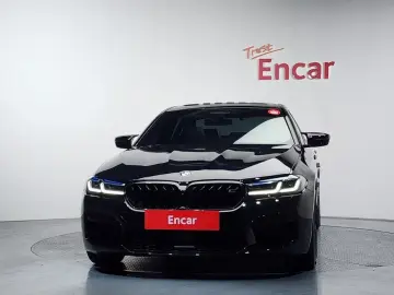 2022 BMW 5 серии с пробегом 46 323 км