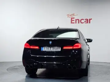 2022 BMW 5 серии с пробегом 46 323 км