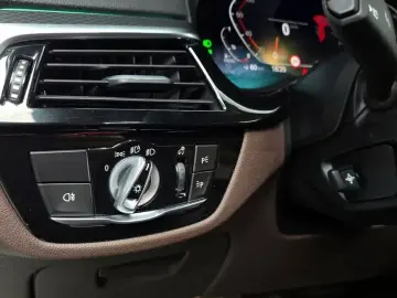 2023 BMW 5 серии с пробегом 38 383 км