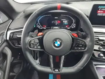 2022 BMW 5 серии с пробегом 46 323 км