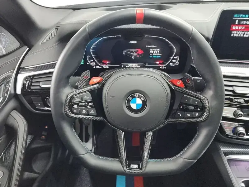 2022 BMW 5 серии с пробегом 46 323 км
