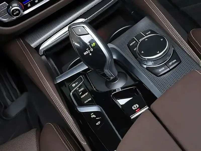 2023 BMW 5 серии с пробегом 86 095 км