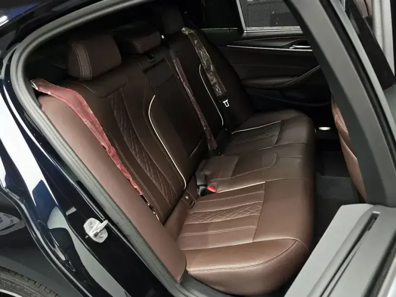 2023 BMW 5 серии с пробегом 86 095 км