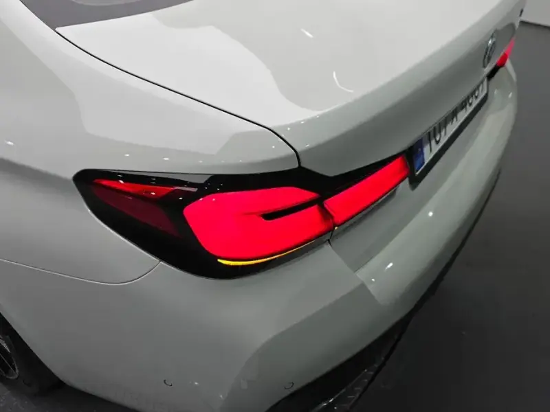 2023 BMW 5 серии с пробегом 30 582 км