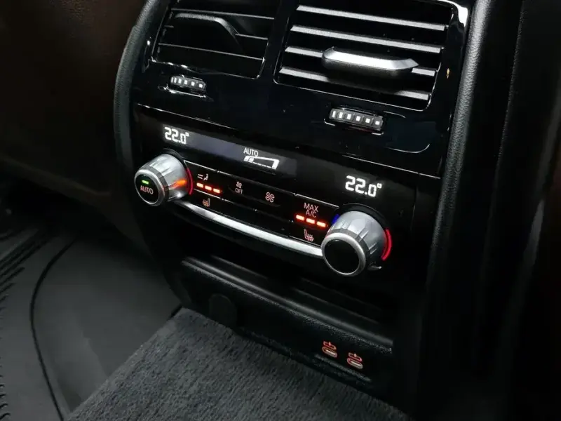 2023 BMW 5 серии с пробегом 30 582 км