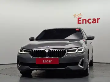 2022 BMW 5 серии с пробегом 62 029 км