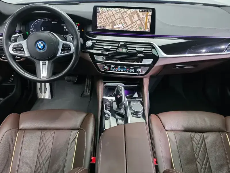 2022 BMW 5 серии с пробегом 29 229 км