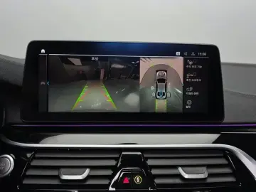 2022 BMW 5 серии с пробегом 29 229 км