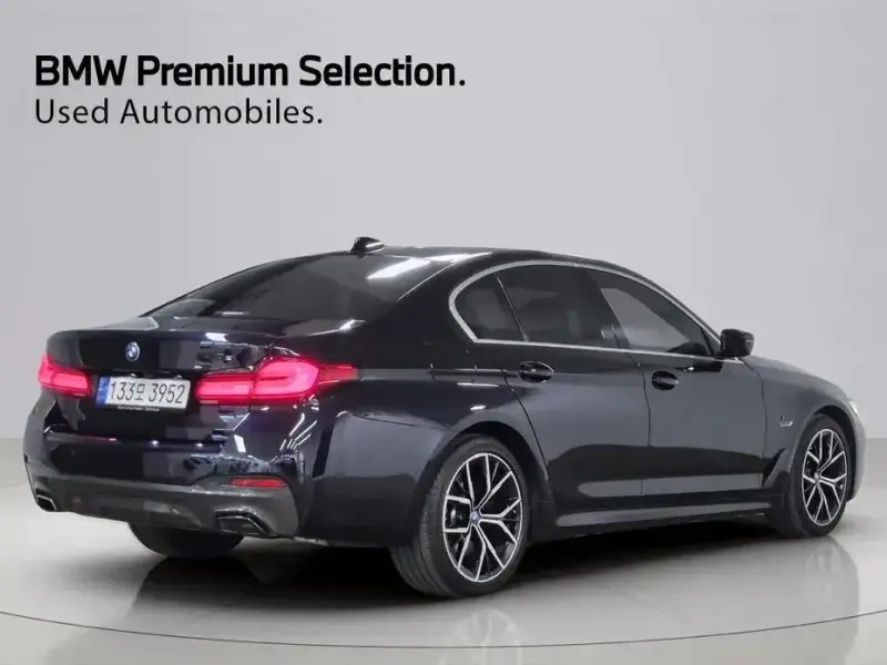 2023 BMW 5 серии с пробегом 44 528 км
