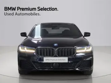 2023 BMW 5 серии с пробегом 44 528 км
