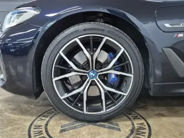 2023 BMW 5 серии с пробегом 44 528 км