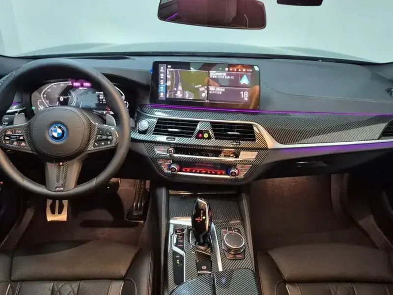 2023 BMW 5 серии с пробегом 44 528 км