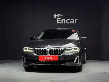 2023 BMW 5 серии с пробегом 30 522 км