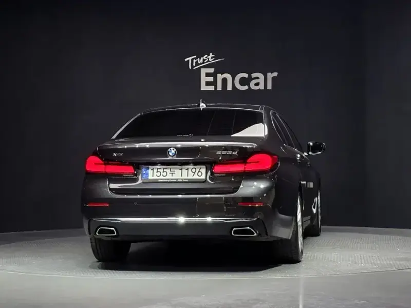 2023 BMW 5 серии с пробегом 30 522 км