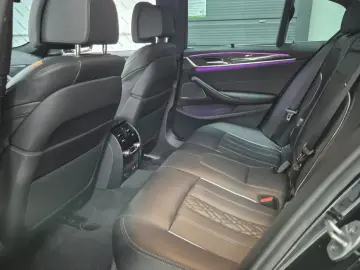 2023 BMW 5 серии с пробегом 44 528 км