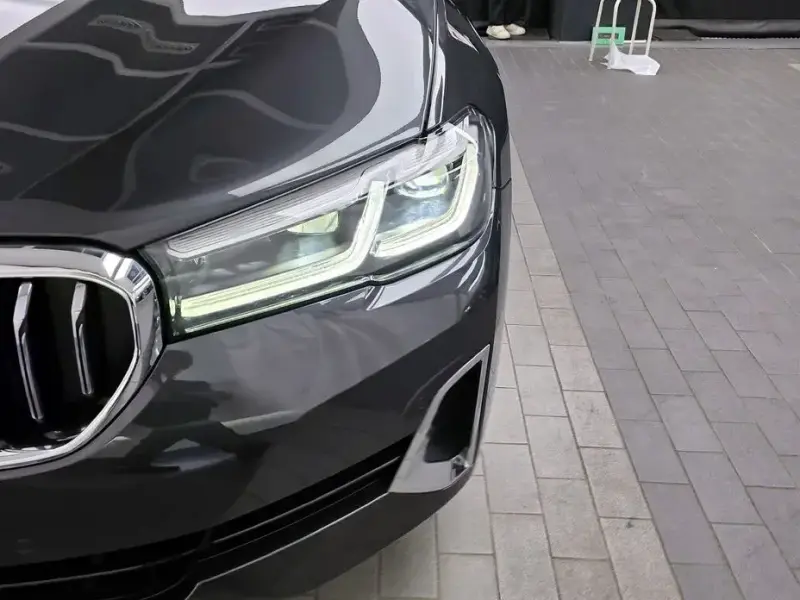 2023 BMW 5 серии с пробегом 30 522 км