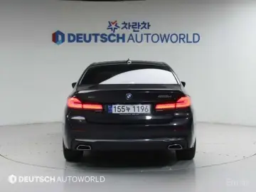 2023 BMW 5 серии с пробегом 30 500 км