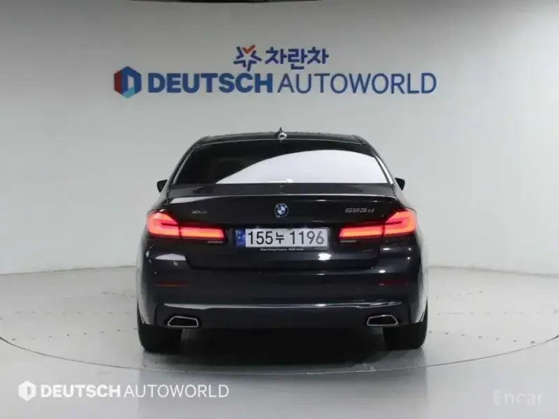 2023 BMW 5 серии с пробегом 30 500 км