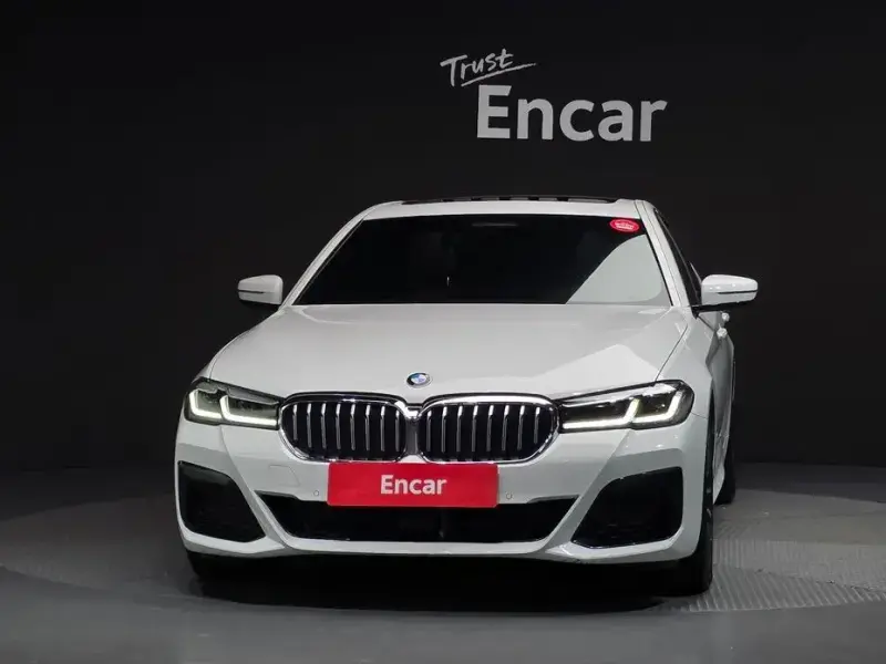 2022 BMW 5 серии с пробегом 88 190 км