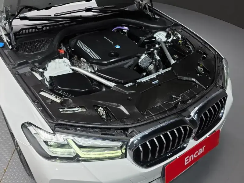 2022 BMW 5 серии с пробегом 88 190 км