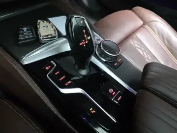 2022 BMW 5 серии с пробегом 88 190 км