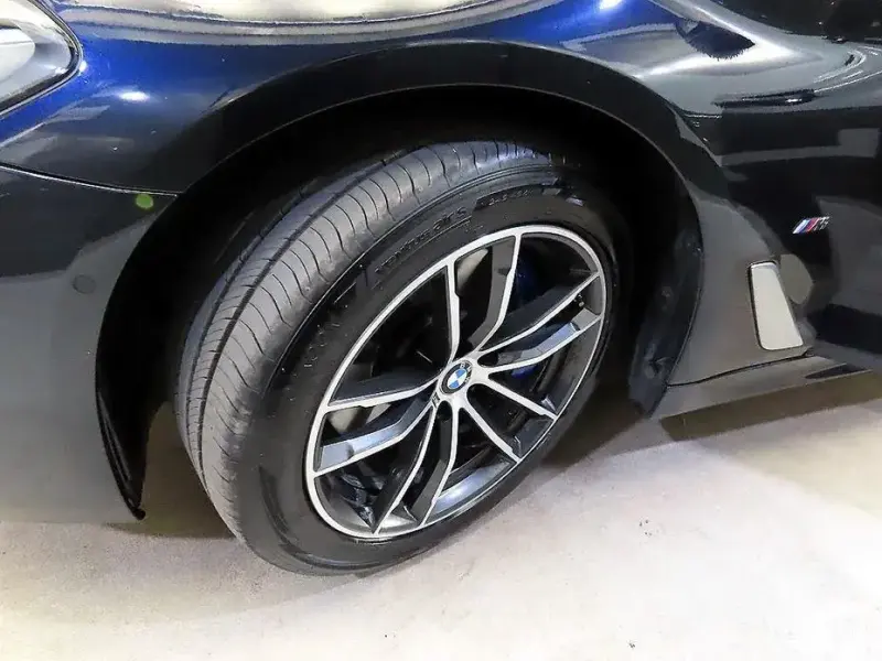 2023 BMW 5 серии с пробегом 55 332 км