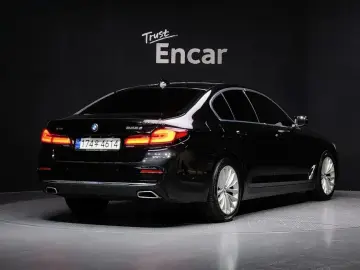 2022 BMW 5 серии с пробегом 52 523 км