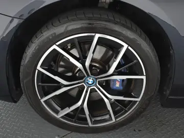 2022 BMW 5 серии с пробегом 45 939 км