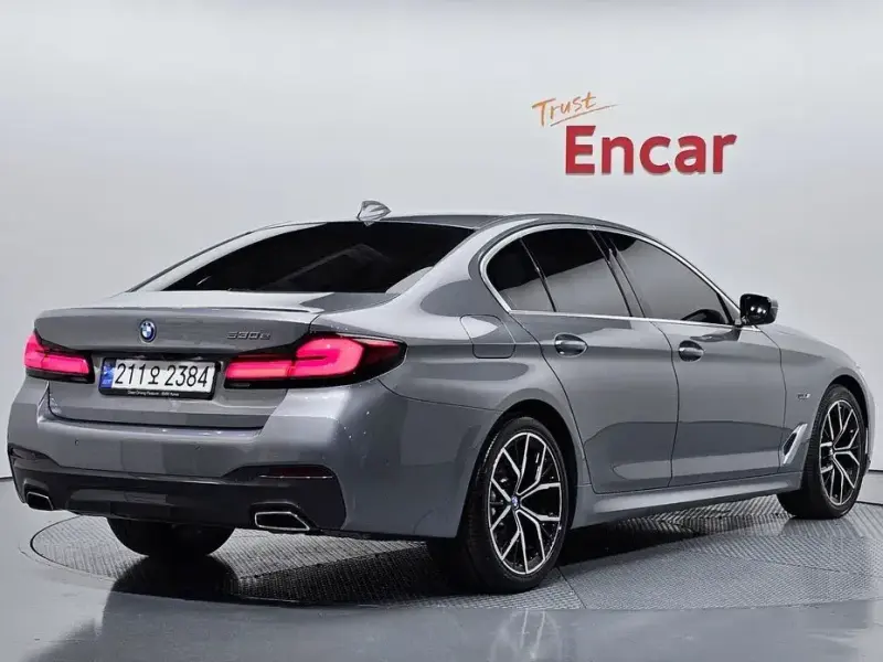 2023 BMW 5 серии с пробегом 53 224 км