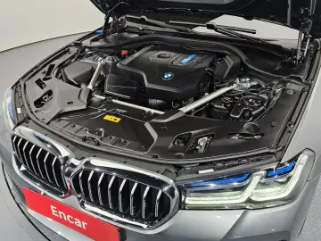 2023 BMW 5 серии с пробегом 53 224 км