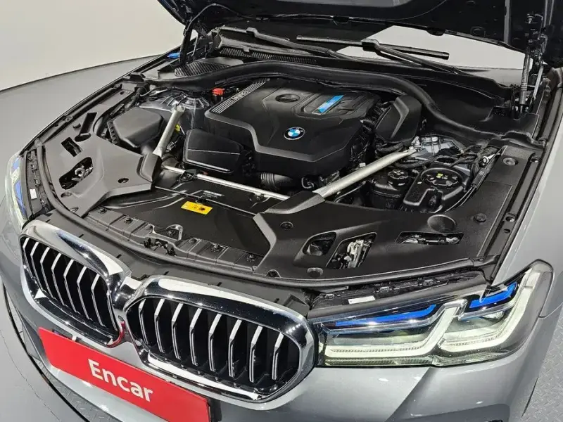 2023 BMW 5 серии с пробегом 53 224 км