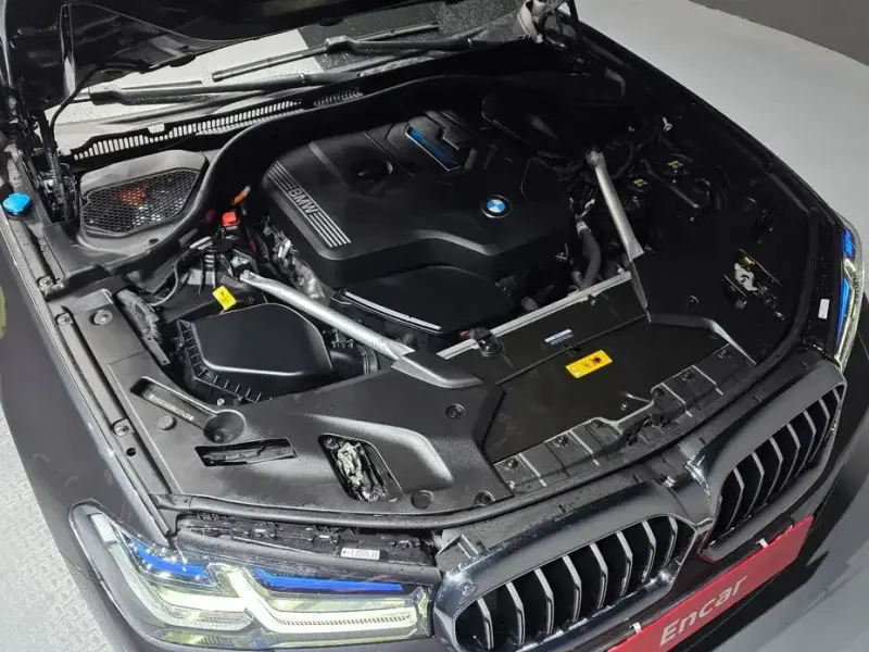 2022 BMW 5 серии с пробегом 79 790 км