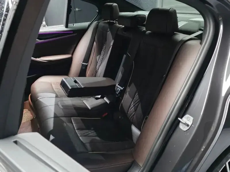 2022 BMW 5 серии с пробегом 79 790 км