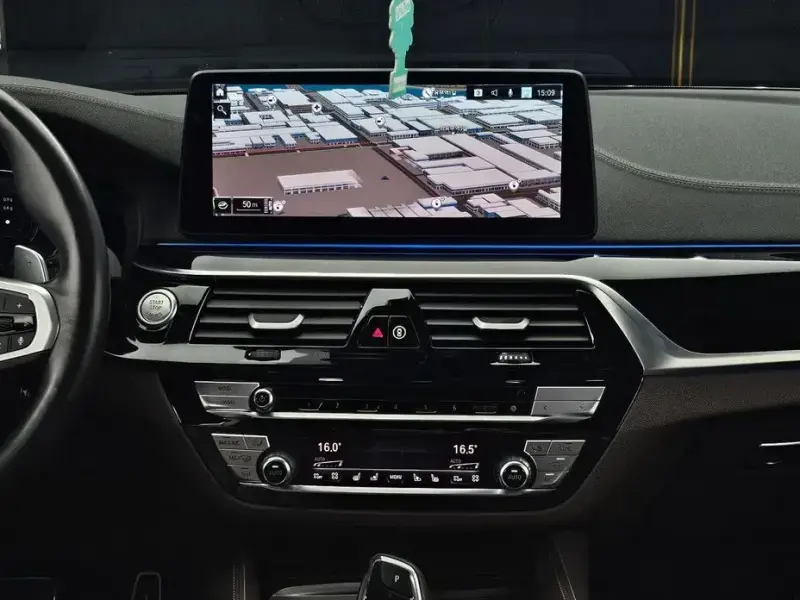 2023 BMW 5 серии с пробегом 53 224 км
