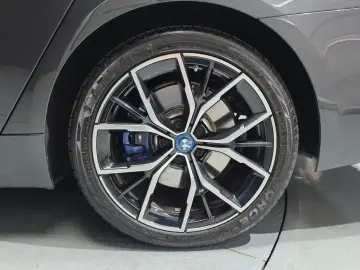 2022 BMW 5 серии с пробегом 79 790 км
