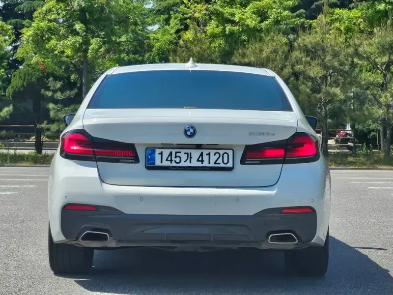 2023 BMW 5 серии с пробегом 59 958 км