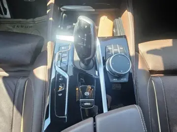 2023 BMW 5 серии с пробегом 59 958 км