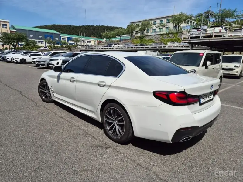 2023 BMW 5 серии с пробегом 87 643 км